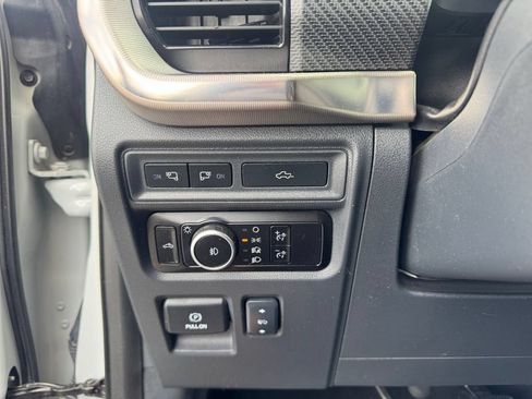 Used 2023 Ford F150 Raptor w/ Raptor Carbon Fibre Package AWD/4WD image 19