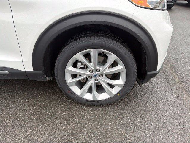 Used 2024 Ford Explorer Platinum w/ Technology Package AWD/4WD image 52