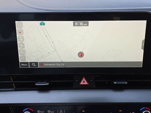 Used 2024 Kia Sportage EX FWD image 14