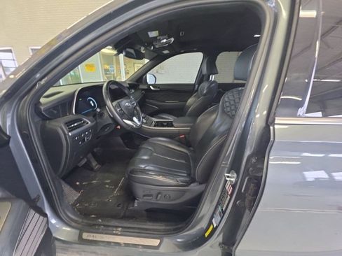 Used 2022 Hyundai Palisade Calligraphy image 8