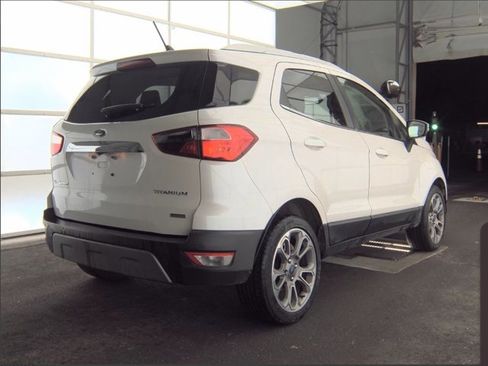 Used 2019 Ford EcoSport Titanium image 2