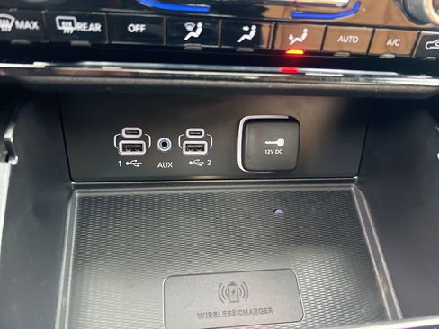 Used 2022 Jeep Grand Cherokee Summit w/ Advanced Protech Group IV image 61