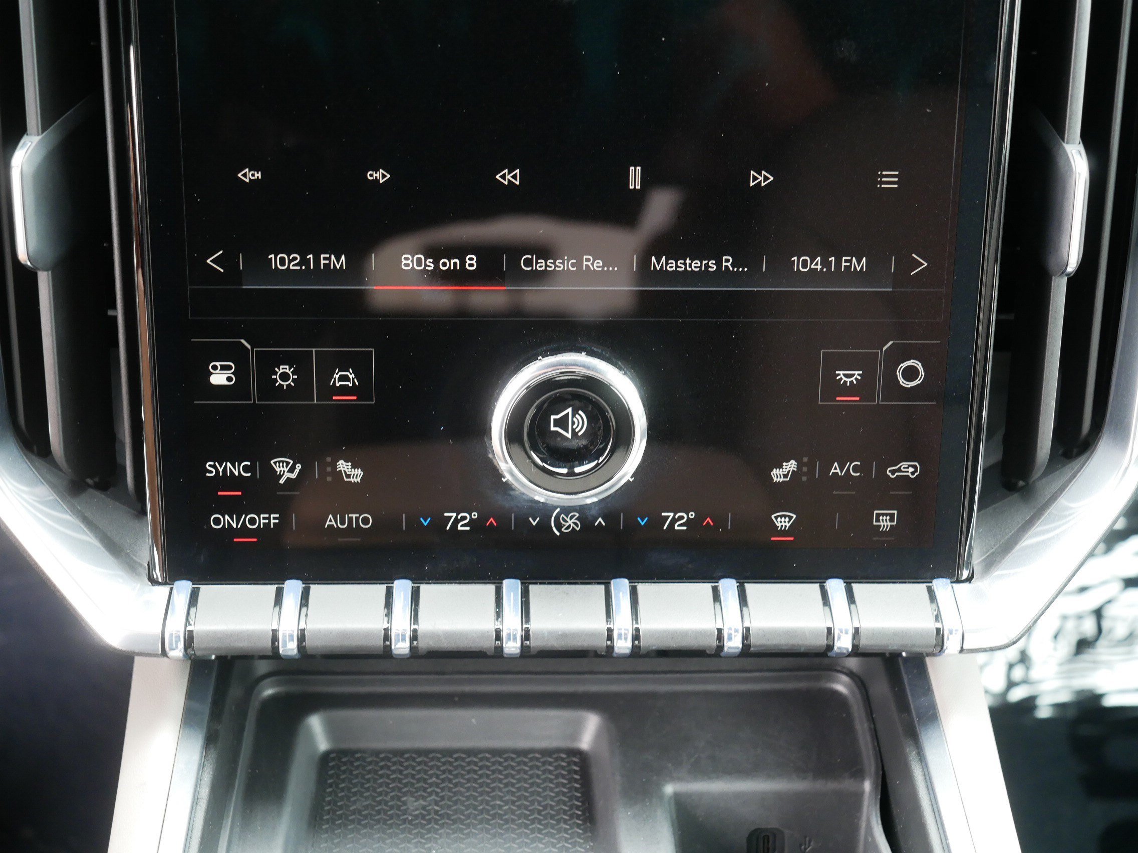 Used 2026 GMC Acadia Elevation w/ Elevation Premium Package AWD/4WD image 23