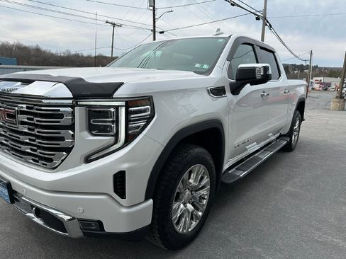 Used 2022 GMC Sierra 1500 Denali AWD/4WD image 53
