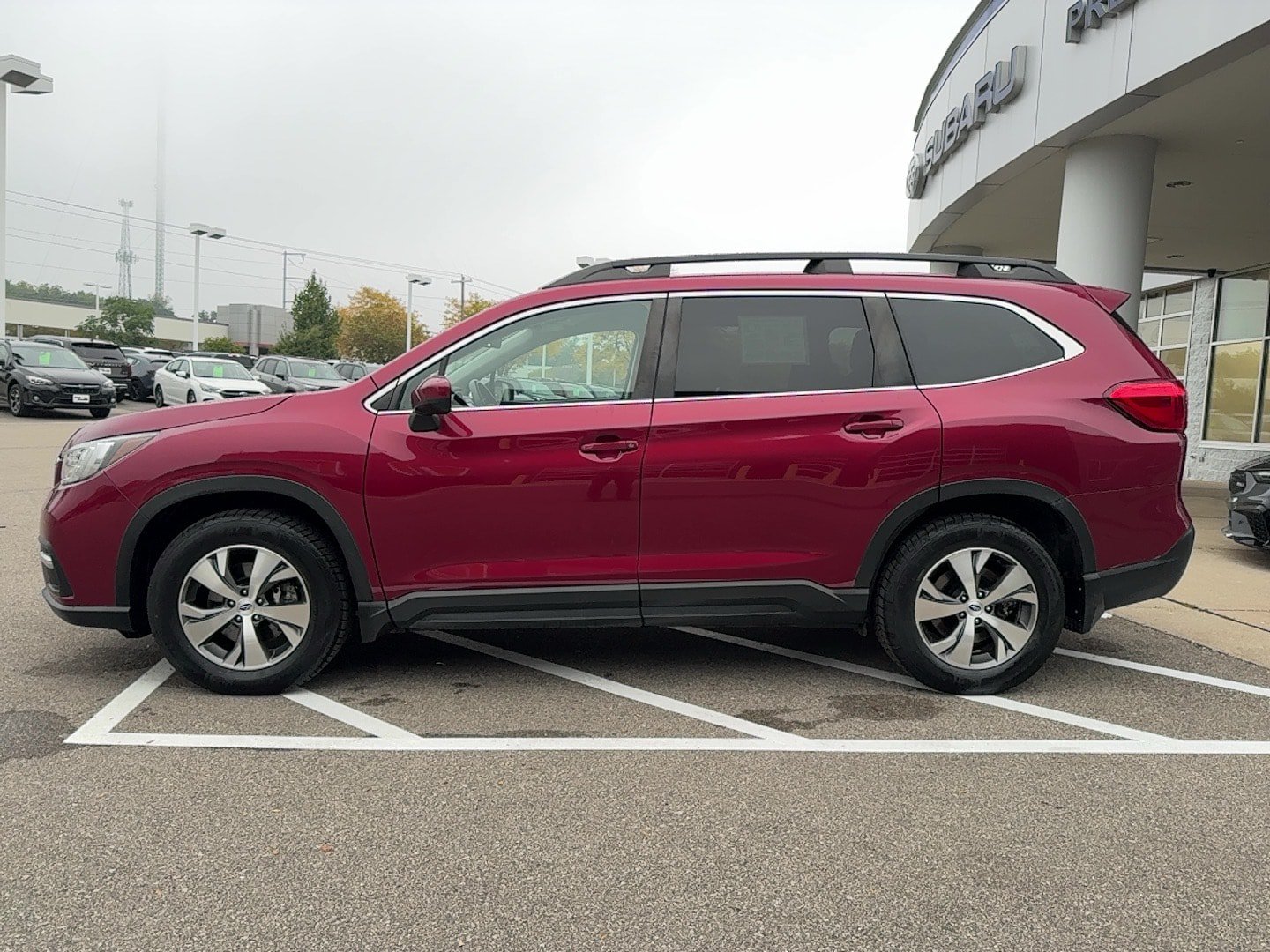 Used 2021 Subaru Ascent Premium w/ Convenience Package AWD/4WD image 4