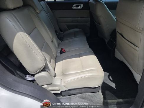 Used 2012 Ford Explorer XLT FWD image 28