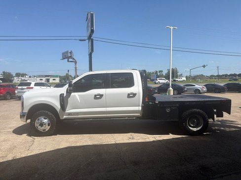 Used 2024 Ford F350 XLT w/ FX4 Off-Road Package AWD/4WD image 7