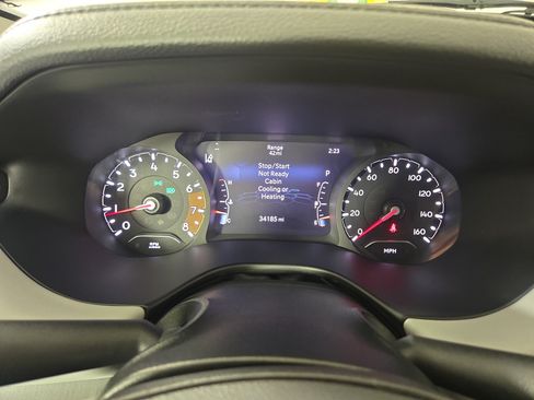 Used 2022 Jeep Compass Limited AWD/4WD image 18