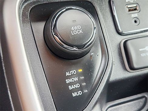 Used 2021 Jeep Compass 80th Special Edition image 14