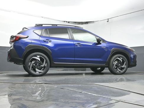 New 2026 Subaru Crosstrek 2.5i Limited w/ Crosstrek Mirror Package AWD/4WD image 36