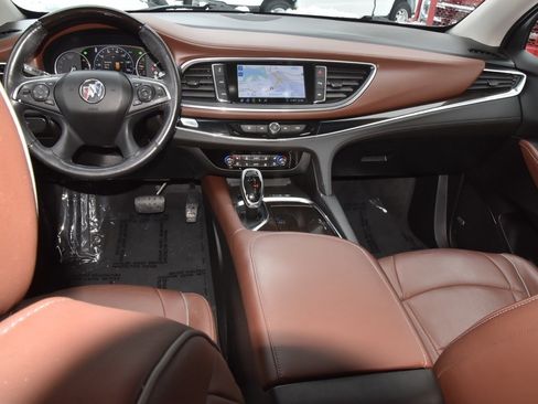 Used 2020 Buick Enclave Avenir w/ Avenir Technology Package image 17