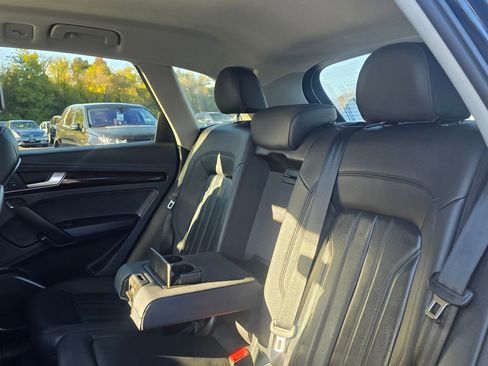Used 2018 Audi Q5 2.0T Premium w/ Convenience Package image 17
