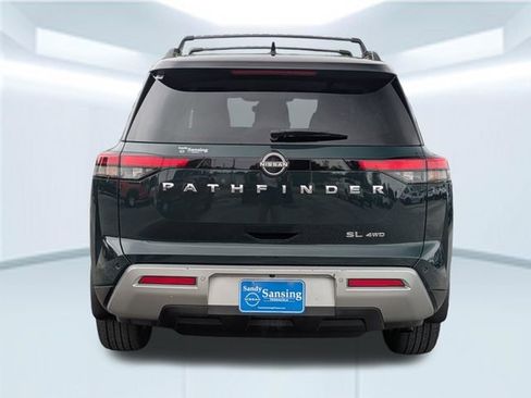 Used 2023 Nissan Pathfinder SL AWD/4WD image 6