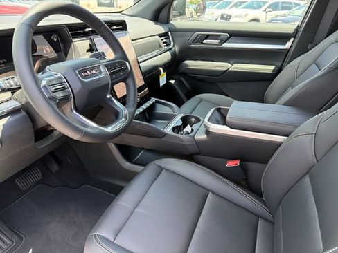 New 2026 GMC Terrain Elevation w/ Elevation Premium Package FWD image 17