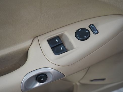 Used 2010 Chevrolet Corvette Convertible w/ Preferred Equipment Group RWD image 13