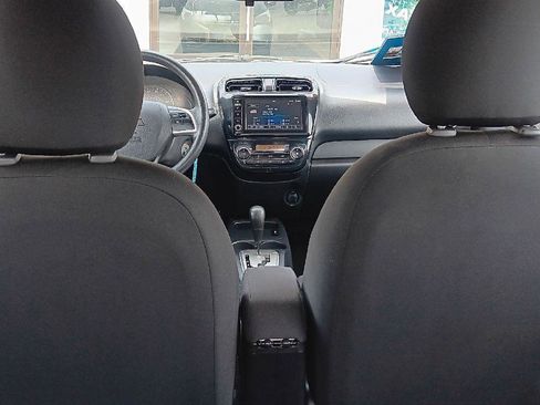 Used 2023 Mitsubishi Mirage ES image 28