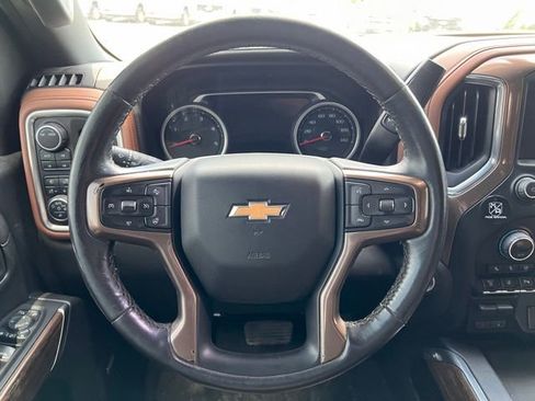 Used 2022 Chevrolet Silverado 2500 High Country w/ LPO, Hitch Package AWD/4WD image 10