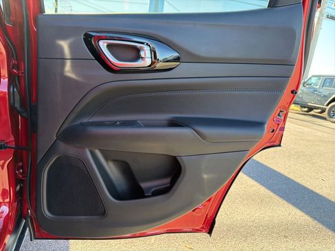 New 2026 Jeep Compass Latitude image 15