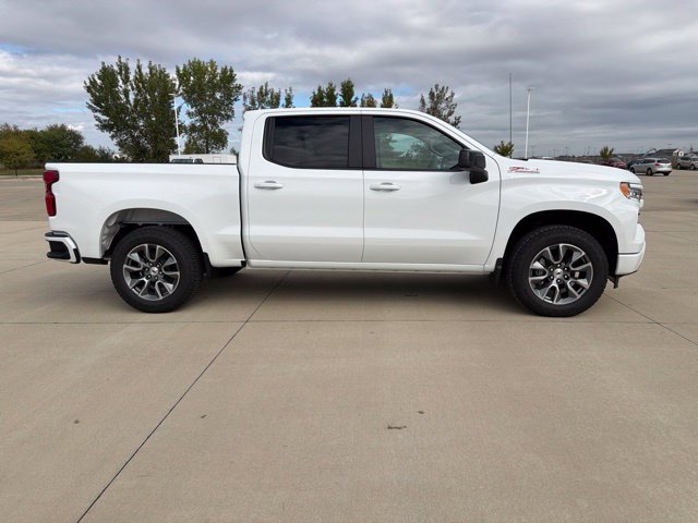 New 2026 Chevrolet Silverado 1500 RST w/ Z71 Off-Road Package AWD/4WD image 5