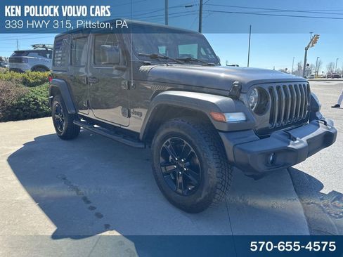 Used 2021 Jeep Wrangler Unlimited Sport AWD/4WD image 3