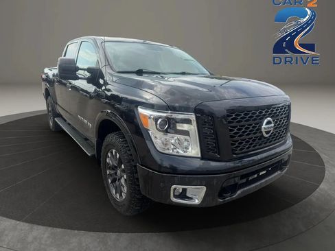 Used 2019 Nissan Titan PRO-4X w/ Pro-4x Utility Package AWD/4WD image 4