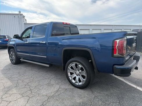 Used 2017 GMC Sierra 1500 Denali w/ Denali Ultimate Package AWD/4WD image 4