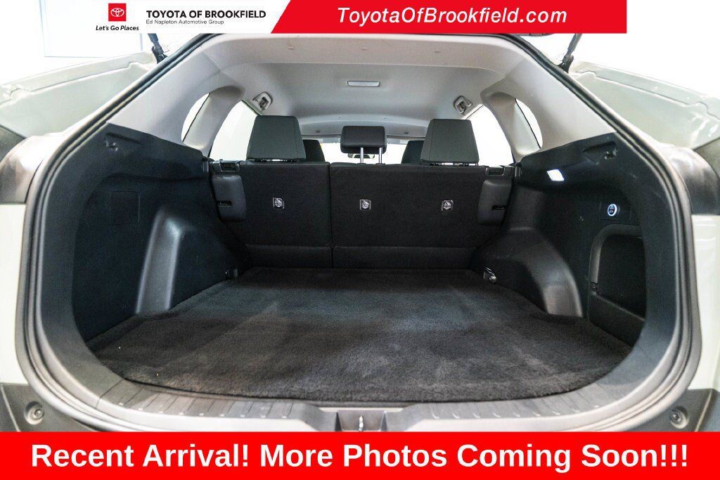 Certified 2023 Toyota RAV4 XLE AWD/4WD image 29