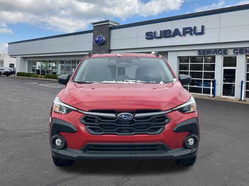 Certified 2024 Subaru Crosstrek 2.0i Premium image 2
