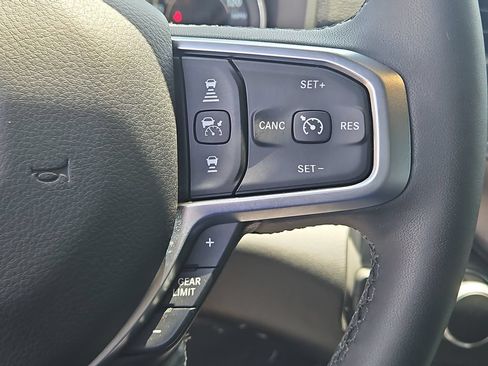 Used 2025 RAM 1500 Big Horn AWD/4WD image 22
