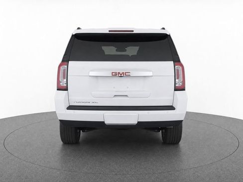 Used 2018 GMC Yukon XL SLT w/ Open Road Package RWD image 5