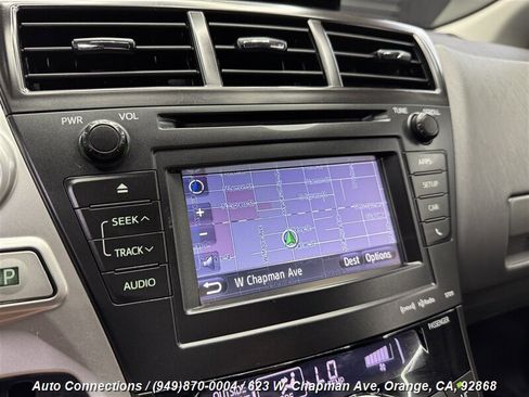 Used 2012 Toyota Prius V Three image 17