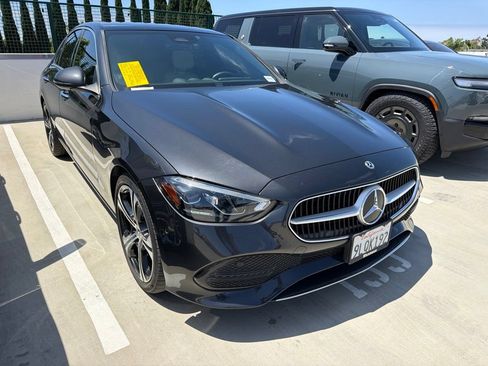 Used 2024 Mercedes-Benz C 300 Sedan image 3