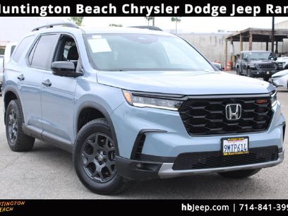 Used 2025 Honda Pilot TrailSport