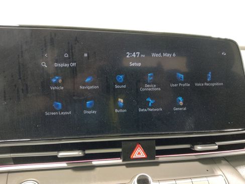 Used 2024 Hyundai Elantra SEL w/ Convenience Package FWD image 25