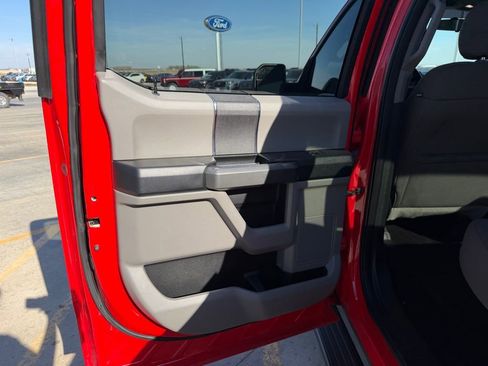 Used 2017 Ford F150 XLT image 24