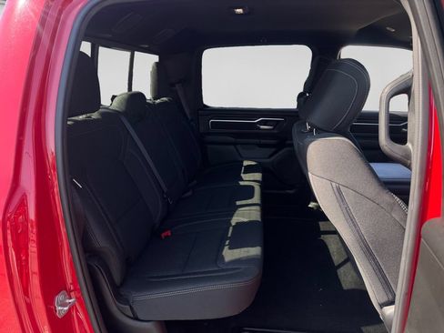Used 2025 RAM 1500 Big Horn AWD/4WD image 31