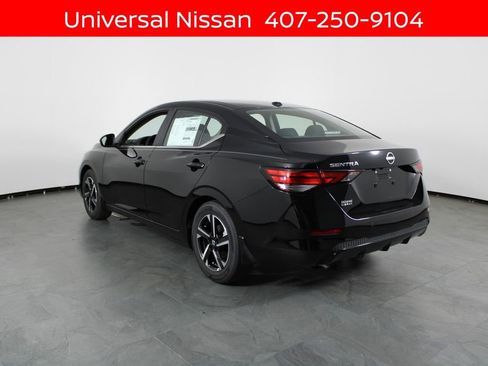 New 2025 Nissan Sentra SV w/ Trunk Package image 4