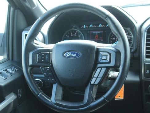 Used 2019 Ford F150 XLT w/ Equipment Group 302A Luxury AWD/4WD image 15