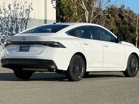 New 2026 Nissan Sentra SV w/ Floor Mat Package image 4