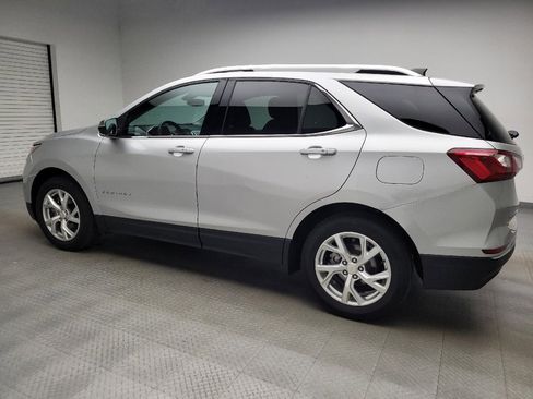 Used 2019 Chevrolet Equinox LT AWD/4WD image 3