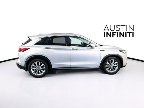 Used 2019 INFINITI QX50 Luxe w/ Navigation Package image 9