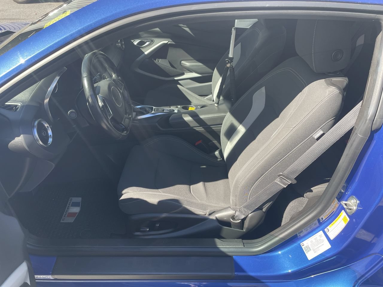 Used 2023 Chevrolet Camaro LT RWD image 27