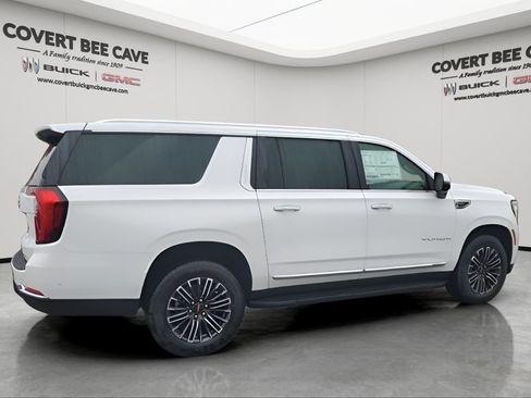 New 2026 GMC Yukon XL Elevation image 10