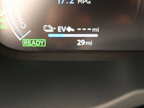 Certified 2025 Toyota RAV4 XSE w/ Premium Package image 22