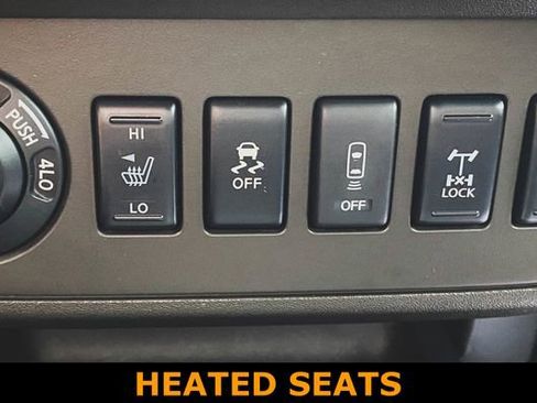 Used 2018 Nissan Frontier PRO-4X AWD/4WD image 13
