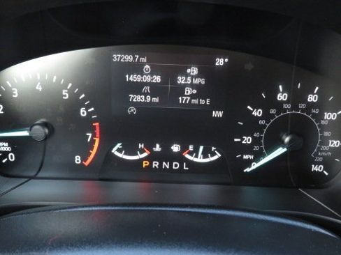 Certified 2021 Ford Escape SE image 25