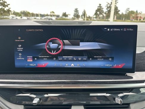 New 2026 BMW X5 xDrive40i w/ M Sport Package image 23