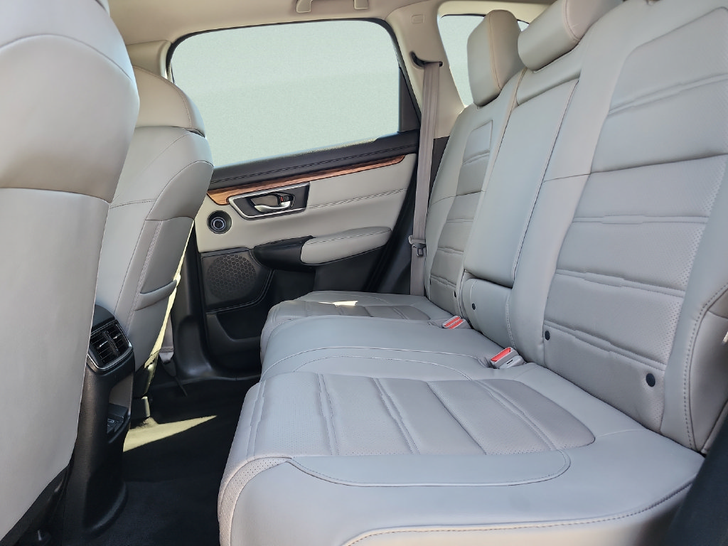 Used 2017 Honda CR-V Touring image 21