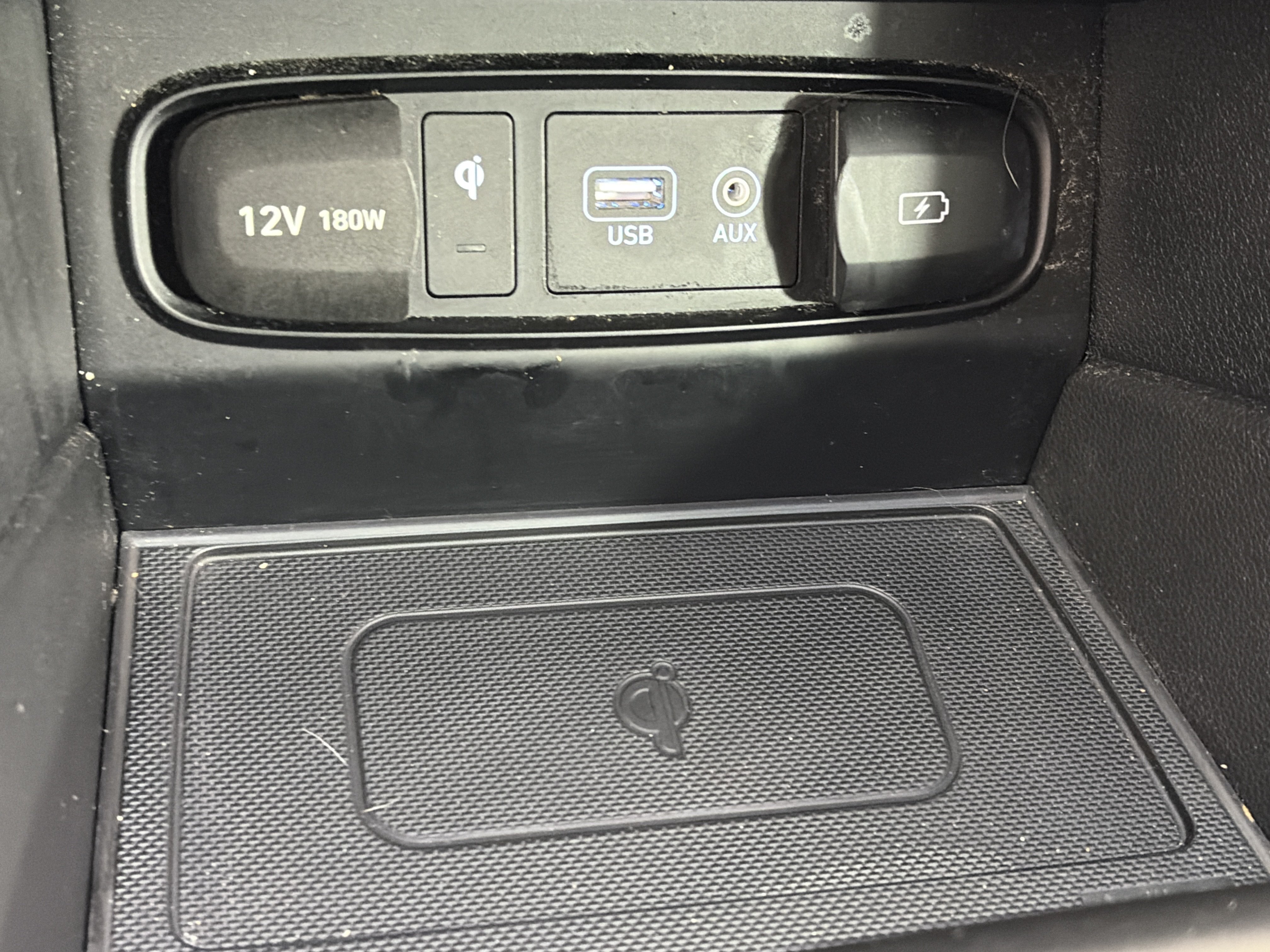 Used 2019 Hyundai Santa Fe FWD image 26