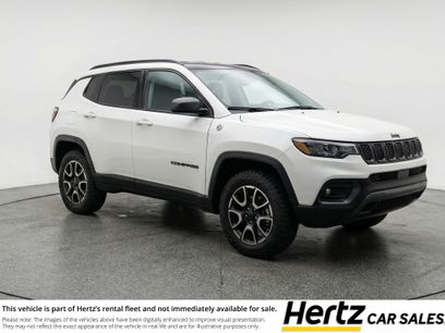 Used 2025 Jeep Compass Trailhawk